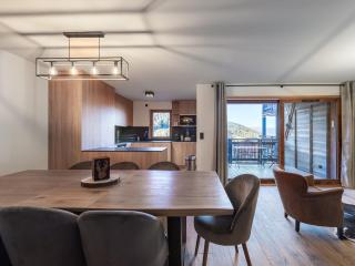 Appartement 4* au centre de Courchevel Moriond, 4 chambres, 98m², 10 pers, parking, WIFI - FR-1-563-79 - Courchevel - 8