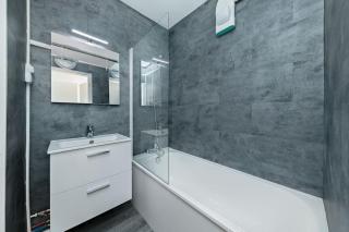 Red-10 Places+FreeParkingGratuit-5beds-Wifi/Zenith - Saint-Étienne-du-Rouvray - 2