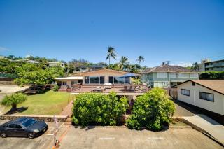 Steps to Poipu Beach Home with Deck and Scenic View - 2