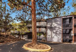 Pioneer Park Rentals Downtown Bend - 9