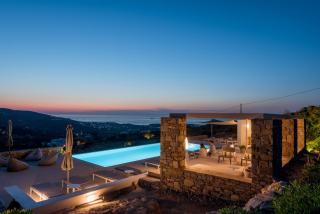 Noble 7 Suites - Adults Only - Onar Hotels Collection - Parikia - 2