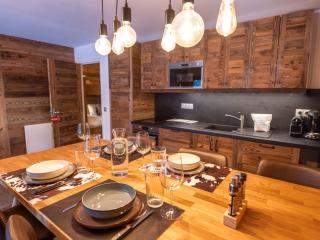 Appartement rénové plein cœur Alpe d'Huez, proche pistes, parking gratuit - FR-1-645-24 - Huez - 7