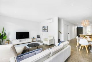 Hobsonville Point Enchanter with Parking and Wi-fi - Auckland - 4