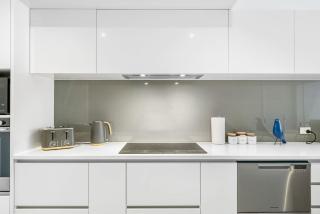 Hobsonville Point Enchanter with Parking and Wi-fi - Auckland - 1