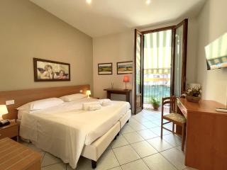 Hotel Leopolda - Florence - 5