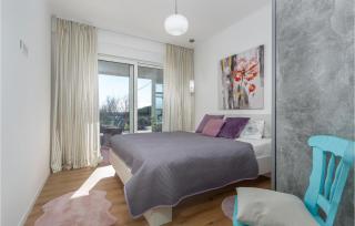 Stunning Apartment In Kastav With Wifi - 2