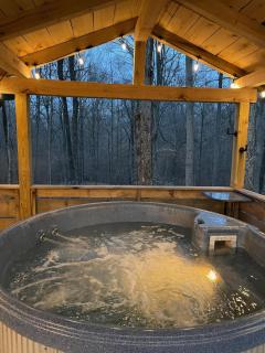 Charleys Cabin - 9