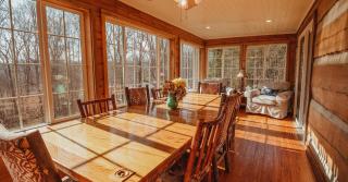 Lorettas Cabin - Nashville - 5