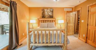 Paradise View Log Cabin - Nashville - 2