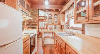 Redwood Lake Cabin - Nashville - 3