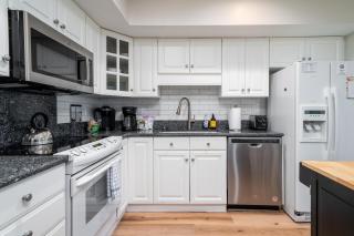 739 Spinnaker Beach House - 1