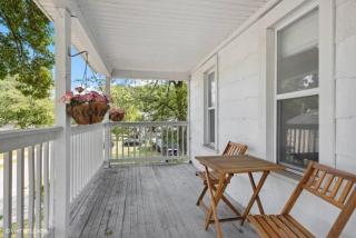 Lg-Group Oasis Near Beach w/Firepit; Pets OK - Michigan City - 1