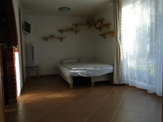 Lázár Apartman - Balatonlelle - 8