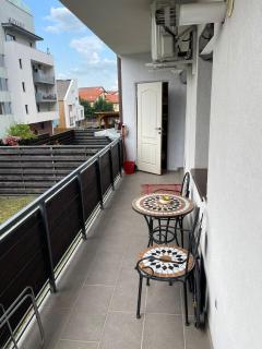 YamaLuxe Apartments - Home-Like Apartment (in Buna Ziua) - Cluj-Napoca - 1
