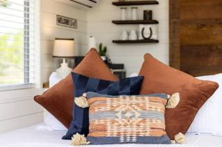 New The Perry Cozy Container Home - Fredericksburg - 7