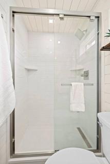 New The Sunrise Cozy Container Home - 1