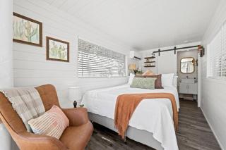 New The Saguaro-Tiny Shipping Container Home - Fredericksburg - 0