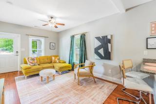 Bright + New - Fire Pit - Hammock - 3 bd - Raleigh - 0