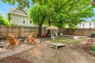 Bright + New - Fire Pit - Hammock - 3 bd - Raleigh - 3