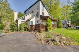 Exciting Tobyhanna Home Near Kalahari Water Park! - 0