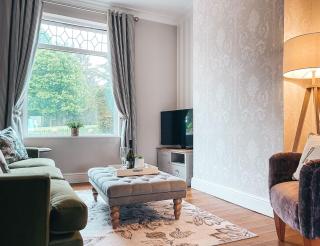 Beechwood Park by Solace Stays - Newport - 8
