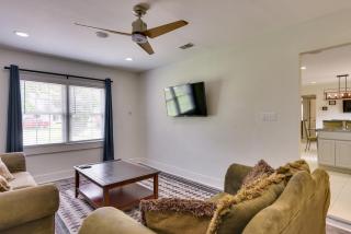 Charleston Vacation Rental with Yard! - 3