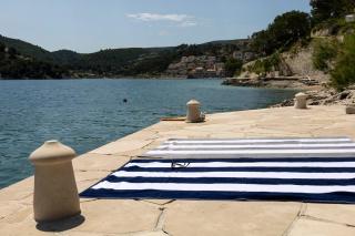 Lučica, Luxury Rooms By the Sea - Pučišća - 1