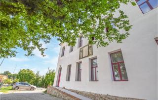 Stunning Apartment In Monselice - - 0