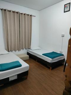 Friends forever hostel - 2