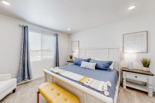 The Sailor Way - Garden City - 2