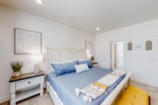 The Sailor Way - Garden City - 1