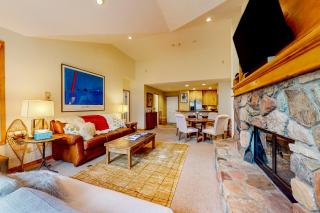 Seasons Lodge #202 - 4