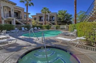 1 BR Condo Pool Hot Tub Sleeps 4 Views - La Quinta - 8