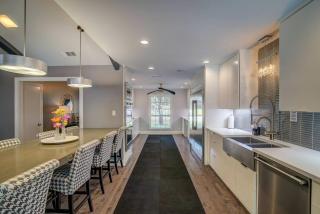 Beautiful 4 bedroom home with Pool, Hot Tub & More - 8
