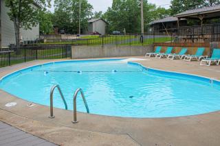 Wooded Wonder - Unit 10 - Branson West - 9