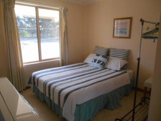 Ebb N Flow Beach House - Stansbury - Stansbury - 3