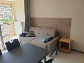 Studio Cabine 4 Pers avec Aperçu Mer, Proche Plage, Terrasse, Parking Privé et Clim à Fréjus - FR-1-226A-158 - Fréjus - 8