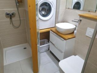 Studio Cabine 4 Pers avec Aperçu Mer, Proche Plage, Terrasse, Parking Privé et Clim à Fréjus - FR-1-226A-158 - Fréjus - 4