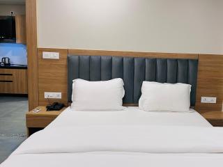 Vacanza By Westay Luxury Home - Gurgaon - 4