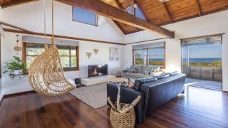 The Point Ultimate Beach House - Yamba - 6