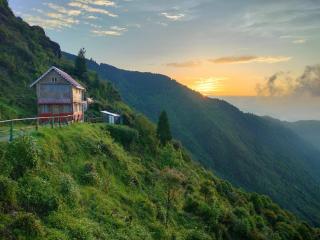 Chimney Farmstay - Kurseong - 8
