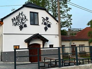 Prostě sklípek - Jaroslavice - 0