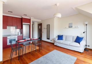 Ático con terraza, vistas al mar y parking en playa de S Lorenzo - Gijón - 4