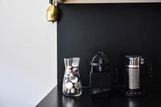 Brand-new, central apartment w/ VIEWS - 2