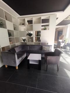 Apartament prywatny salon z aneksem kuchennym i sypialnią w hotelu Diva - 4