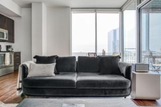 Downtown 1br w gym deck wd nr 6th St bars ATX-21 - Austin - 0