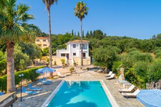 Villa Lianolia - Perítheia - 9