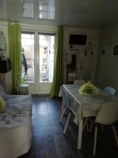 Pornichet à 50m de la mer et 800m de la gare loue un appartement RDC avec cour dans une petite copropriété opropriété - 6