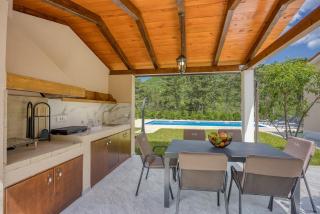 Villa Alba with Private Pool - Lupoglav - 8