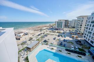 Sea Breeze Apartment in Infinity Beach Resort - parking - Mamaia - 4